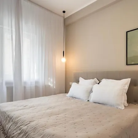 Cismigui Park Apartment Bucharest