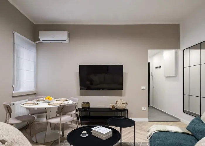 Apartment Cismigui Park Bucharest